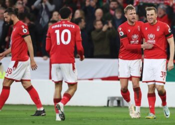 نوتينغهام فورست يفرض التعادل على مانشستر سيتي ويحرمه من إستعادة صدارة الدوري الإنجليزي