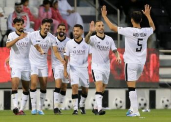 السد يصعد لنهائي كأس قطر بثلاثية في العربي