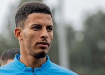 مارسيليا الفرنسي يتغنى بعز الدين أوناحي “الأسد يبقى أسد أخويا”
