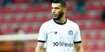 بلهندة:”شكرا على كل رسائلكم..الحمد لله العائلة كلها بخير”