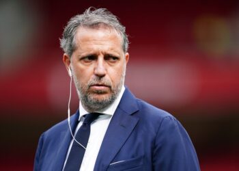 إيقاف المدير الرياضي لتوتنهام