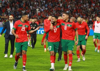 الركراكي:” امرابط وحكيمي وأوناحي لعبوا أمام البرازيل وهم يعانون من المرض