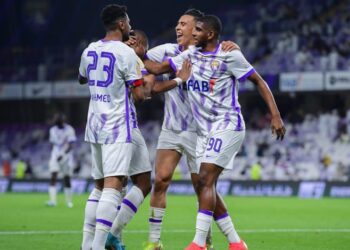 رحيمي وكودجو يقودان العين لمواصل انتفاضته وتصدر الدوري الإماراتي