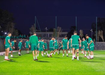 المنتخب المغربي يواصل تحضيراته لمواجهة البرازيل والبيرو