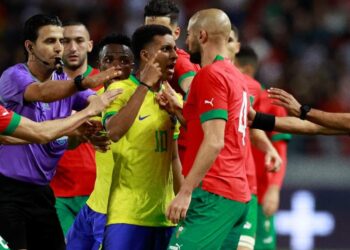سفيان أمرابط ضمن دائرة اهتمام برشلونة الإسباني