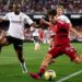 رغم الخسارة.. عبد الصمد الزلزولي بهدل مدافعي فالنسيا