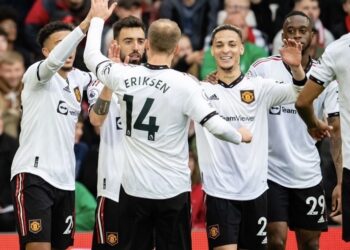 مانشستر يونايتد يفوز على نوتنغهام ويستعيد المركز الثالث في لدوري الإنجليزي
