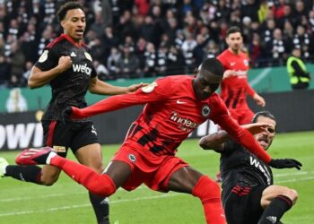 إينتراخت فرانكفورت يفوز على يونيون برلين ويبلغ نصف نهائي كأس ألمانيا