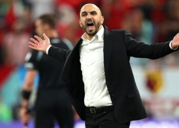 الإعلام السعودي يجس نبض الركراكي .. فهل يتكرر السيناريو؟