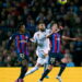قبل “الكلاسيكو”.. برشلونة عينه على الرقم 101