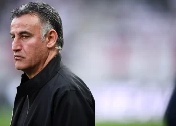 مدرب فريق باريس سان جيرمان غالتييه متهم بالعنصرية