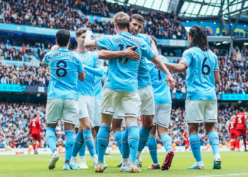 مانشستر سيتي يكتسح ليفربول برباعية في الدوري الإنجليزي