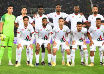 الجيش الملكي يحافظ على الصدارة والوداد  يواصل المطاردة