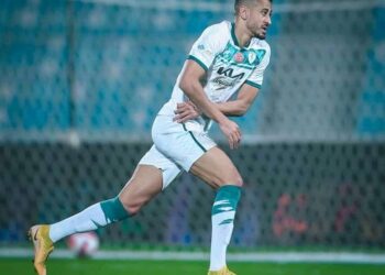 مراد باتنة يتفوق على رونالدو ويتوج بجائزة أفضل لاعب في الدوري السعودي