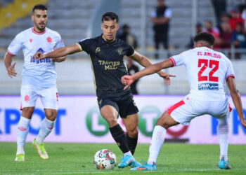 الوداد الرياضي يفوز على المغرب التطواني بثنائية نظيفة