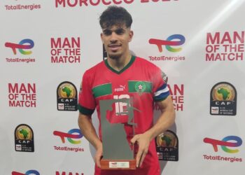 الكاف يختار عبدالصمد الزلزولي أفضل لاعب في مباراة المغرب أمام غينيا