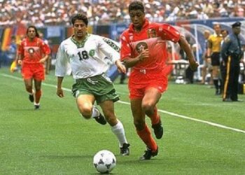 الفيفا يستحضر مهارات نجم المنتخب المغربي سابقاً