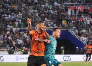 نهائي كأس العرش يُوَرط الرجاء وبركان في غرامات مالية ضخمة