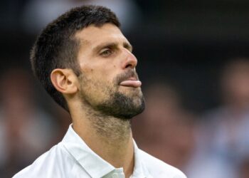 نادي عموم إنجلترا يعاقب الصربي نوفاك ديوكوفيتش