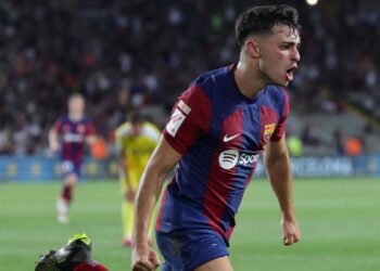 برشلونة يحقق أول فوزه له في الليغا من بوابة قادش