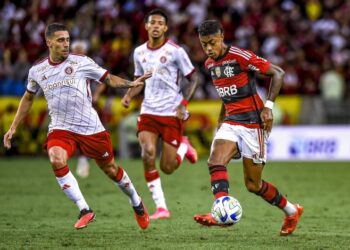 فلامنغو يهدر فرصة الصعود لوصافة الدوري البرازيلي