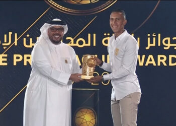 سفيان رحيمي أفضل لاعب في الدوري الإماراتي