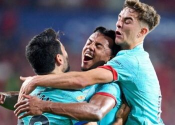 برشلونة يفلت من شراك أوساسونا في الليغا
