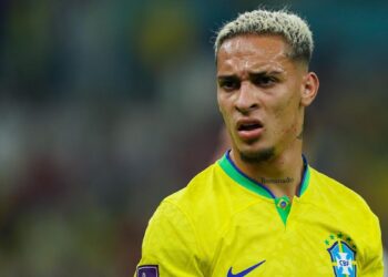 الاتحاد البرازيلي يعلن استبعاد أنتونيمن قائمة المنتخب