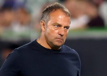 إقالة هانزي فليك من تدريب منتخب ألمانيا