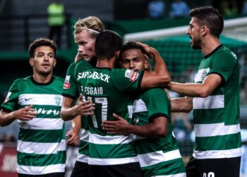 سبورتينغ لشبونة يفوز على ريو افي يتصدر الدوري البرتغالي