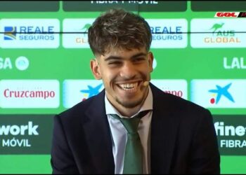 عبدالصمد الزلزولي يكشف سبب رحيله عن برشلونة والانتقال إلى ريال بيتيس