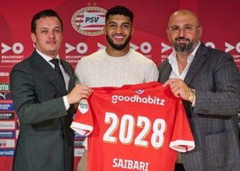 أيندهوفن الهولندي يمدد عقد المغربي اسماعيل الصيباري
