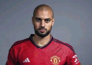 سفيان أمرابط:”إنه لشرف كبير أن أصبح لاعبًا في صفوف مانشستر يونايتد والآن أمثل نادي أحلامي”