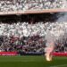 الشغب يتسبب في إلغاء مباراة أياكس وفينورد في الدوري الهولندي