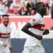 شتوتغارت يقتنص صدارة “البوندسليغا”.. ودورتموند وصيفاً