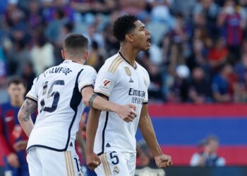 بيلينغهام يدخل التاريخ.. ويامال أصغر لاعب في “الكلاسيكو”