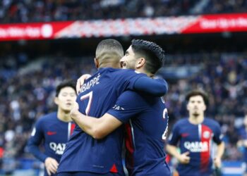 سان جيرمان يفوز على ستراسبورغ ويعزز صدارته للدوري الفرنسي