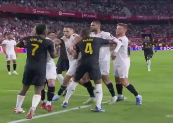 يوسف النصيري يساهم في تعادل إشبيلية أمام ريال مدريد