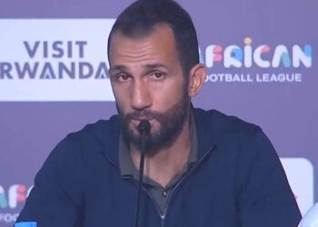 عادل رمزي:”سنعلب مباراة الإياب بنفس الأسلوب من أجل حسم بطاقة التأهل”
