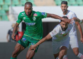 الرجاء يحقق تعادلا صعبا أمام حسنية أكادير