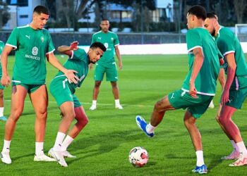 المنتخب المغربي يخوض أول حصة تدريبية قبل مواجهة كوت ديفوار وليبيريا