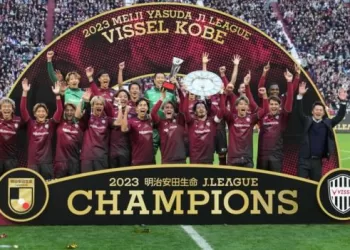 فيسيل كوبي يتوج بلقب الدوري الياباني للمرة الأولى في تاريخه