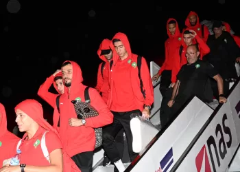 المنتخب الوطني يصل لدار السلام لمواجهة تنزانيا