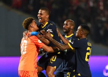 بعثة صن داونز الجنوب إفريقي تحط الرحال بالمغرب لمواجهة الوداد