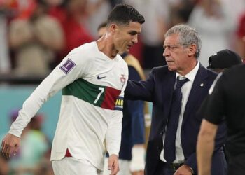 سانتوس يكشف أسباب استبعاده لرونالدو أمام المغرب في كأس العالم