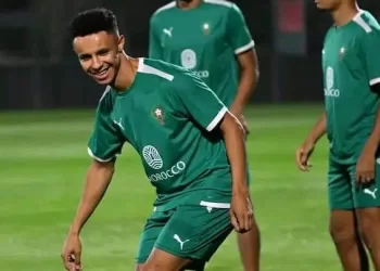 سفيان ديوب:”هي مفخرة لكل عائلتي وأتوق للدفاع عن القميص فوق أرضية الملعب.. ديما مغرب”