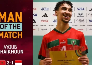 أيوب شيخون رجل المباراة  أمام منتخب إندونيسيا