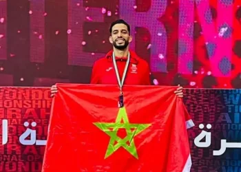 الميدالية السادسة في هجرة الأبطال .. لكحل يكشف المستور في جامعة التايكواندو