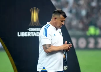 خورخي ألميرون يستقيل من تدريب بوكا جونيورز