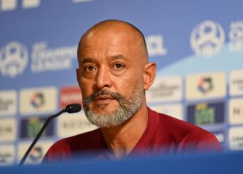 اتحاد جدة يقيل مدربه البرتغالي نونو سانتو